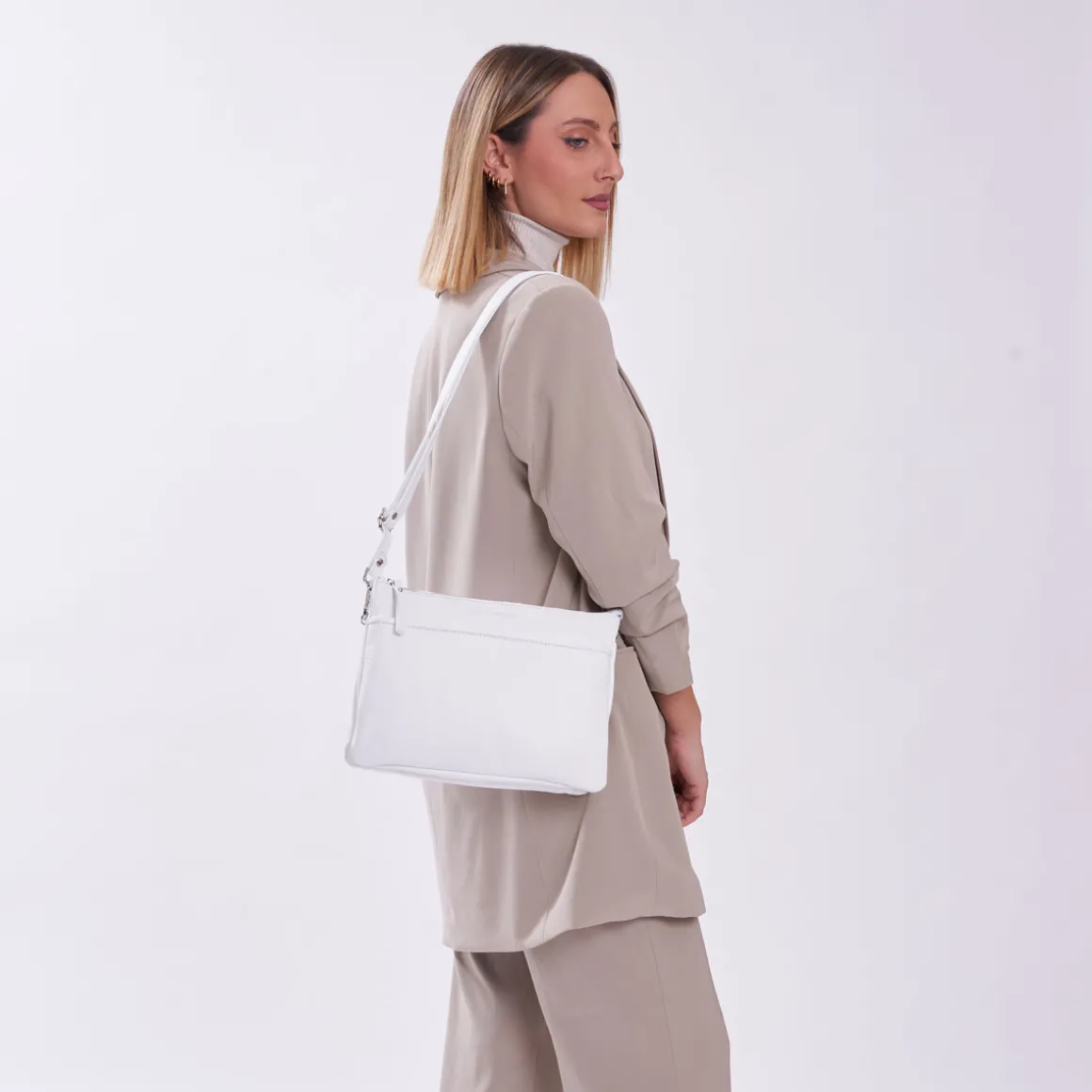 Borsa a tracolla in pelle martellata Roma