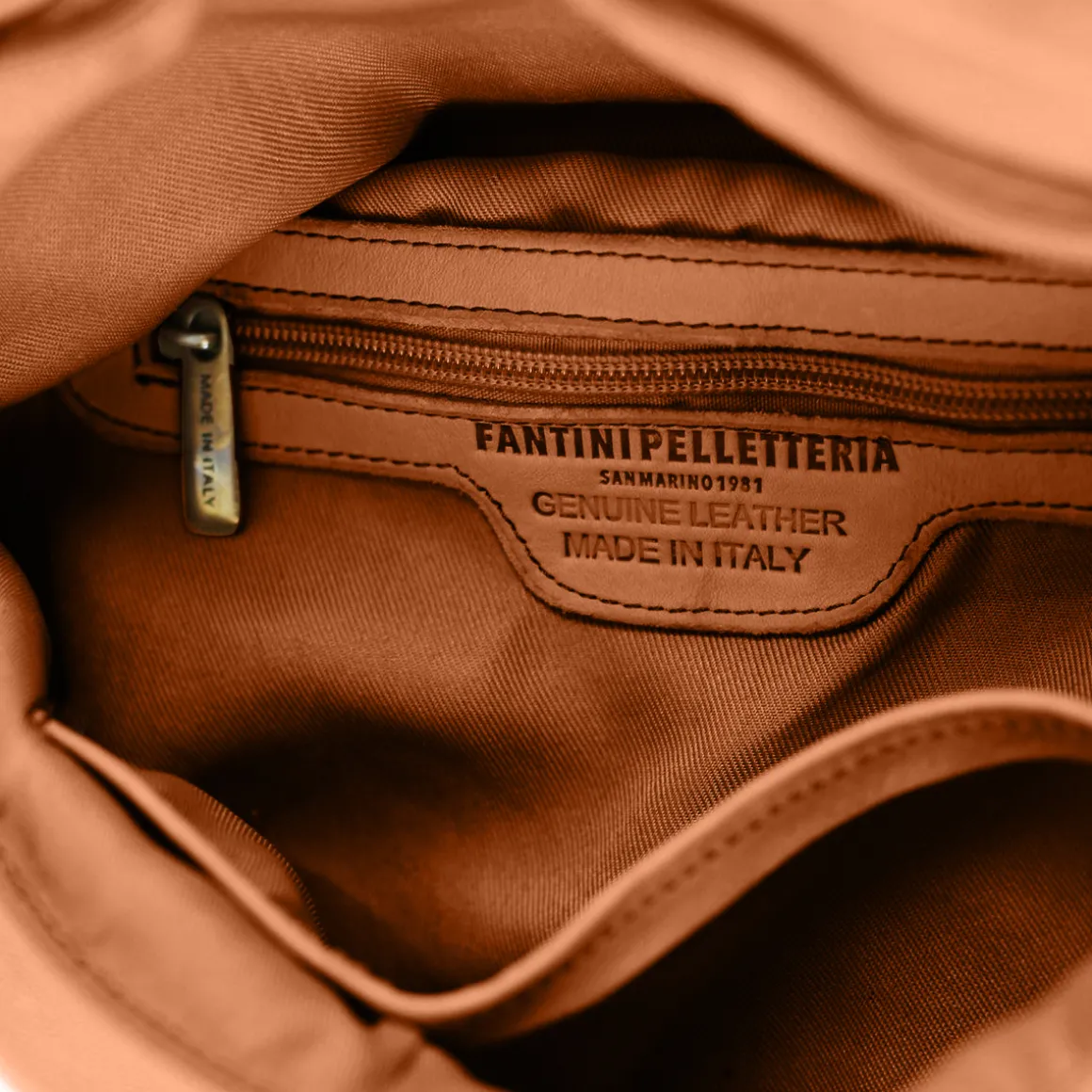 Marsupio in pelle lavata Milano